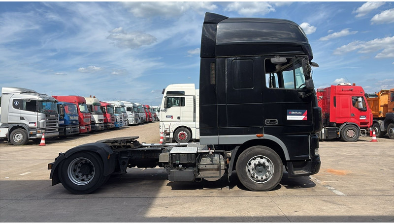 DAF XF 105.460 (GOOD CONDITION / PROPRE / BONNE ETAT) - 트랙터 유닛 : 사진 4 DAF XF 105.460 (GOOD CONDITION / PROPRE / BONNE ETAT) - 트랙터 유닛 : 사진 4