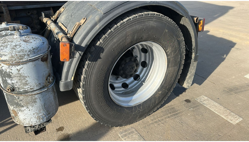리스 DAF XF 95.430 (EURO 2 / MANUAL PUMP / POMPE MANUELLE / BOITE MANUELLE) DAF XF 95.430 (EURO 2 / MANUAL PUMP / POMPE MANUELLE / BOITE MANUELLE) : 사진 11