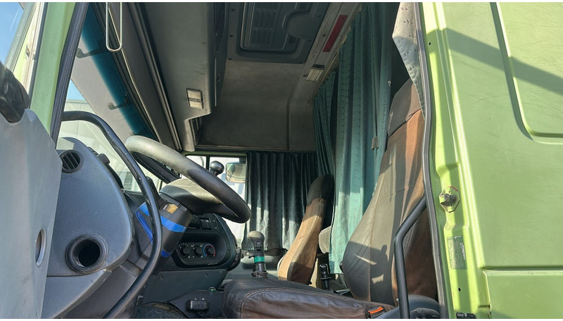 리스 DAF XF 95.430 (EURO 2 / MANUAL PUMP / POMPE MANUELLE / BOITE MANUELLE) DAF XF 95.430 (EURO 2 / MANUAL PUMP / POMPE MANUELLE / BOITE MANUELLE) : 사진 18