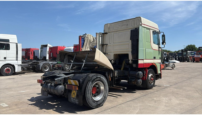 DAF XF 95.430 (EURO 3 / BOITE MANUELLE / MANUAL GEARBOX) - 트랙터 유닛 : 사진 5 DAF XF 95.430 (EURO 3 / BOITE MANUELLE / MANUAL GEARBOX) - 트랙터 유닛 : 사진 5