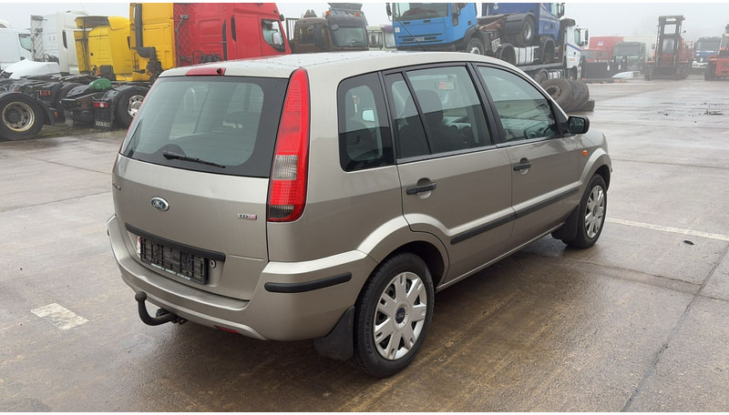 Ford Fusion 1.4 TDCI (BELGIAN CAR) - 해치백 : 사진 5 Ford Fusion 1.4 TDCI (BELGIAN CAR) - 해치백 : 사진 5