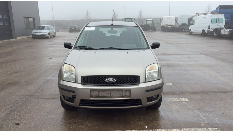 Ford Fusion 1.4 TDCI (BELGIAN CAR) - 해치백 : 사진 2 Ford Fusion 1.4 TDCI (BELGIAN CAR) - 해치백 : 사진 2
