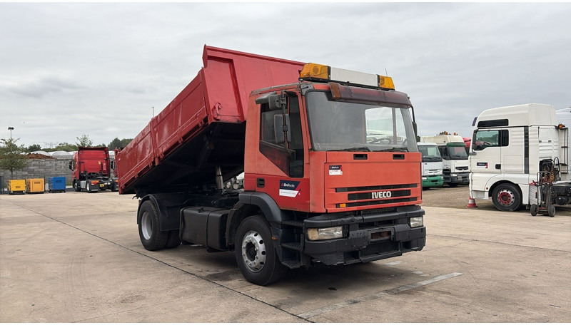Iveco Eurotech 240 E 42 (POMPE MANUELLE / MANUAL PUMP / MANUAL GEARBOX / BOITE MANUELLE) - 덤프트럭 : 사진 3 Iveco Eurotech 240 E 42 (POMPE MANUELLE / MANUAL PUMP / MANUAL GEARBOX / BOITE MANUELLE) - 덤프트럭 : 사진 3