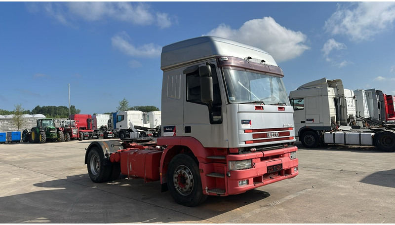 Iveco Eurotech 400 E 34 (PTO / HYDRAULIC PUMP / MANUAL PUMP / POMPE MANUELLE / MANUAL GEARBOX) - 트랙터 유닛 : 사진 3 Iveco Eurotech 400 E 34 (PTO / HYDRAULIC PUMP / MANUAL PUMP / POMPE MANUELLE / MANUAL GEARBOX) - 트랙터 유닛 : 사진 3