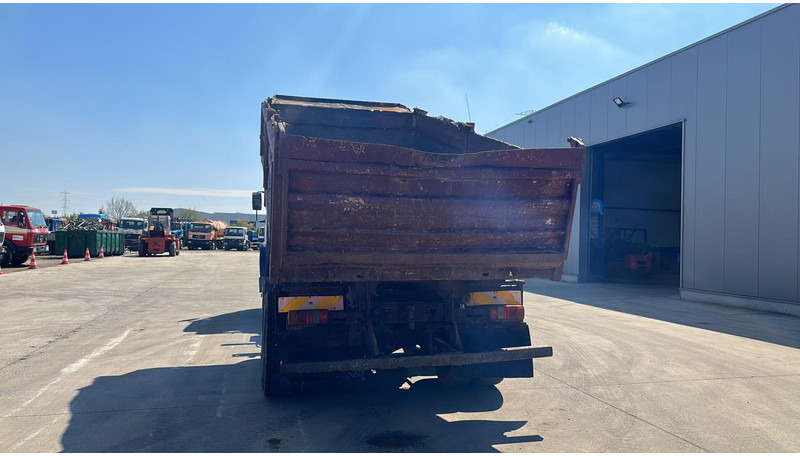 Iveco MAGIRUS 260 - 34 (LIVRAISON GRATUITE AU PORT D'ANVERS / POMPE MANUELLE) - 덤프트럭 : 사진 5 Iveco MAGIRUS 260 - 34 (LIVRAISON GRATUITE AU PORT D'ANVERS / POMPE MANUELLE) - 덤프트럭 : 사진 5