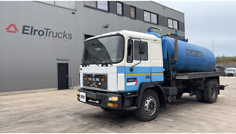 MAN 18.232 (MANUAL PUMP / POMPE MANUELLE / 11.000L) - 진공 흡입 트럭 : 사진 1 MAN 18.232 (MANUAL PUMP / POMPE MANUELLE / 11.000L) - 진공 흡입 트럭 : 사진 1