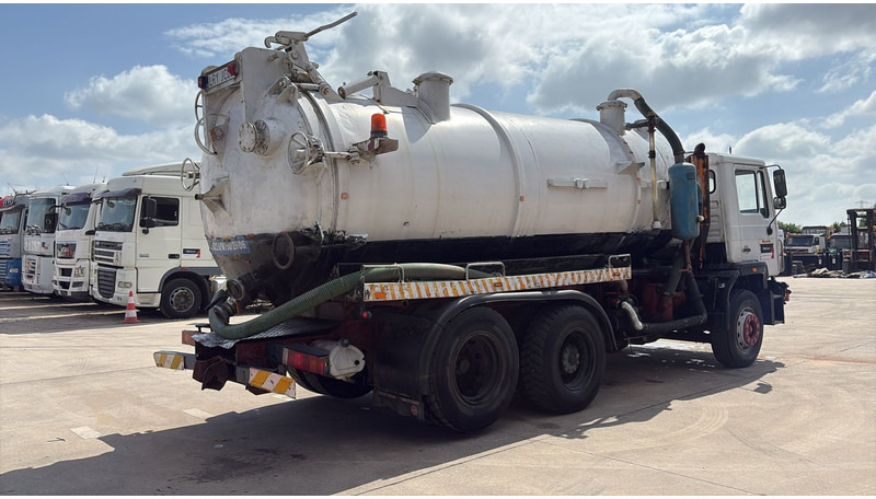 MAN 25.292 (16.000 L VACUUM / 10 TYRES / 6X2 / FULL STEEL SUSP. / MANUAL PUMP / 6 CYLINDER) - 진공 흡입 트럭 : 사진 5 MAN 25.292 (16.000 L VACUUM / 10 TYRES / 6X2 / FULL STEEL SUSP. / MANUAL PUMP / 6 CYLINDER) - 진공 흡입 트럭 : 사진 5