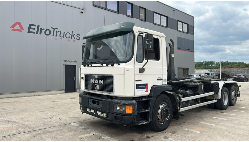 MAN 26.312 (6 CYLINDER / 6X2 / BELGIAN TRUCK IN GOOD CONDITION) - 후크 리프트 트럭 : 사진 1 MAN 26.312 (6 CYLINDER / 6X2 / BELGIAN TRUCK IN GOOD CONDITION) - 후크 리프트 트럭 : 사진 1