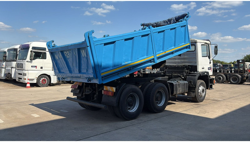 MAN 26.322 (MANUAL PUMP / POMPE MANUELLE / LAMES / GRAND PONT / BIG AXLE) - 덤프트럭 : 사진 5 MAN 26.322 (MANUAL PUMP / POMPE MANUELLE / LAMES / GRAND PONT / BIG AXLE) - 덤프트럭 : 사진 5