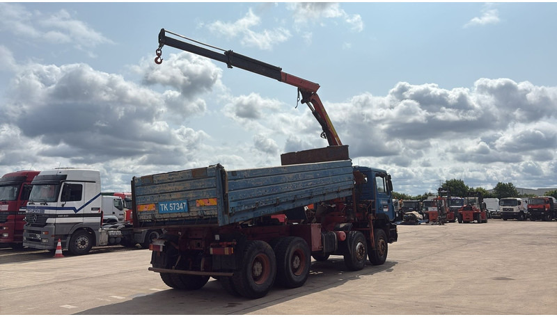 MAN 35.362 (6 CYLINDER / MANUAL PUMP / 8X4 / FALFINGER CRANE PK80 / STEEL SUSP.) - 덤프트럭, 크레인 트럭 : 사진 4 MAN 35.362 (6 CYLINDER / MANUAL PUMP / 8X4 / FALFINGER CRANE PK80 / STEEL SUSP.) - 덤프트럭, 크레인 트럭 : 사진 4
