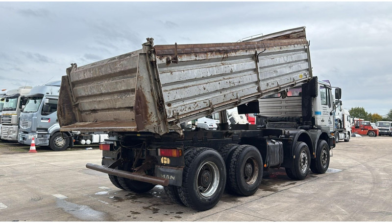 MAN 41.414 (6 CYLINDER / STEEL SUSP. / LAMES / BIG AXLE / GRAND PONT) - 덤프트럭 : 사진 4 MAN 41.414 (6 CYLINDER / STEEL SUSP. / LAMES / BIG AXLE / GRAND PONT) - 덤프트럭 : 사진 4