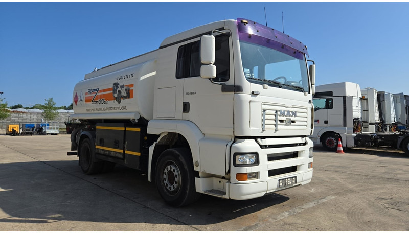 MAN TGA 18.460 (14.140L / MANUAL PUMP / MANUAL GEARBOX / TOP CONDITON / BOITE & POMPE MANUELLE) - 유조트럭 : 사진 2 MAN TGA 18.460 (14.140L / MANUAL PUMP / MANUAL GEARBOX / TOP CONDITON / BOITE & POMPE MANUELLE) - 유조트럭 : 사진 2