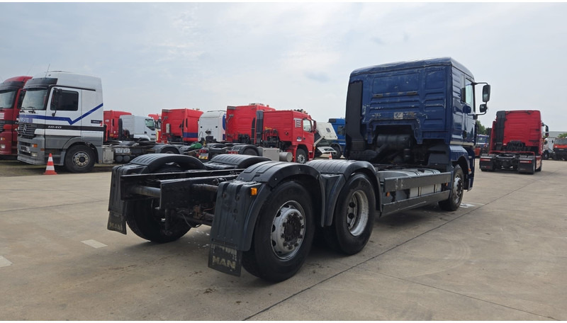 MAN TGA 26.460 (MANUAL PUMP / POMPE MANUELLE / MANUAL GEARBOX / BOITE MANUELLE / 6X2 / FRONT STEEL / DEVANT LAMES) - 캡 새시 트럭 : 사진 5 MAN TGA 26.460 (MANUAL PUMP / POMPE MANUELLE / MANUAL GEARBOX / BOITE MANUELLE / 6X2 / FRONT STEEL / DEVANT LAMES) - 캡 새시 트럭 : 사진 5