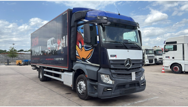 Mercedes-Benz ACTROS 1940 (BE TRUCK / TOP CONDITION / LIFT / AIRCO / BOX 8.06X2.47X2.62) - 박스 트럭 : 사진 3 Mercedes-Benz ACTROS 1940 (BE TRUCK / TOP CONDITION / LIFT / AIRCO / BOX 8.06X2.47X2.62) - 박스 트럭 : 사진 3