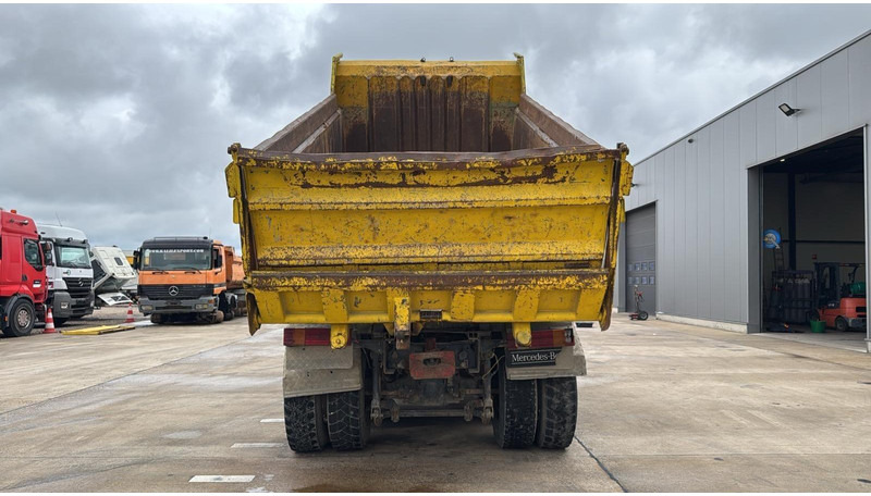 Mercedes-Benz ACTROS 2640 (EPS / LAMES / GRAND PONT / 6X4 / 3 PEDALES) - 덤프트럭 : 사진 5 Mercedes-Benz ACTROS 2640 (EPS / LAMES / GRAND PONT / 6X4 / 3 PEDALES) - 덤프트럭 : 사진 5