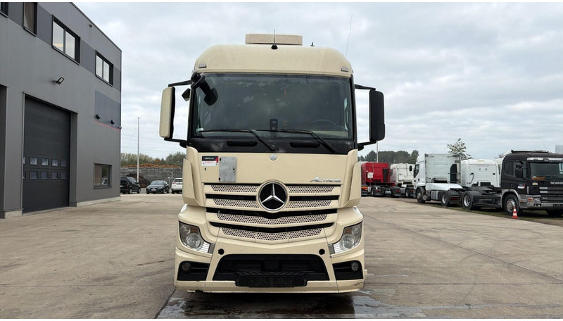 Mercedes-Benz Actros 1845 (PTO / PERFECT CONDITION / POMPE HYDRAULIQUE) - 트랙터 유닛 : 사진 3 Mercedes-Benz Actros 1845 (PTO / PERFECT CONDITION / POMPE HYDRAULIQUE) - 트랙터 유닛 : 사진 3