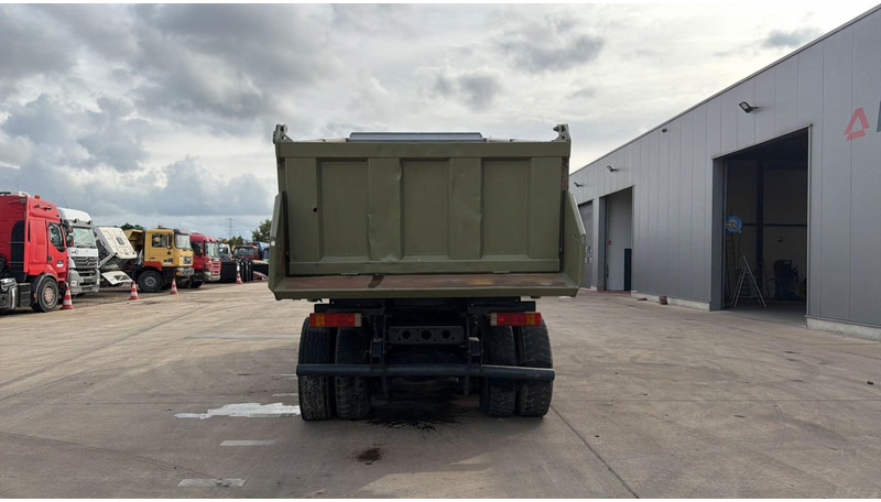 Mercedes-Benz Actros 3235 (EPS / LAMES / GRAND PONT / STEEL SUSP. / 3 PEDALES / MP1) - 덤프트럭 : 사진 5 Mercedes-Benz Actros 3235 (EPS / LAMES / GRAND PONT / STEEL SUSP. / 3 PEDALES / MP1) - 덤프트럭 : 사진 5