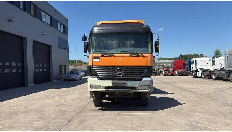 Mercedes-Benz Actros 4143 (8X8 / GRAND PONT / LAMES / ALLRAD / 4 PONTS / V6) - 덤프트럭 : 사진 2 Mercedes-Benz Actros 4143 (8X8 / GRAND PONT / LAMES / ALLRAD / 4 PONTS / V6) - 덤프트럭 : 사진 2