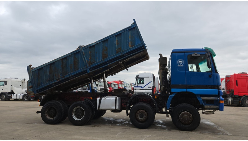 Mercedes-Benz Actros 4143 (EPS / 8X6 / LAMES / GRAND PONT / V6 / 3 PEDALES / MP1) - 덤프트럭 : 사진 4 Mercedes-Benz Actros 4143 (EPS / 8X6 / LAMES / GRAND PONT / V6 / 3 PEDALES / MP1) - 덤프트럭 : 사진 4