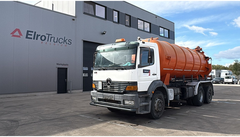 Mercedes-Benz Atego 2528 (14500L / LAMES DEVANT / 6X2 / BOITE MANUELLE) - 진공 흡입 트럭 : 사진 1 Mercedes-Benz Atego 2528 (14500L / LAMES DEVANT / 6X2 / BOITE MANUELLE) - 진공 흡입 트럭 : 사진 1