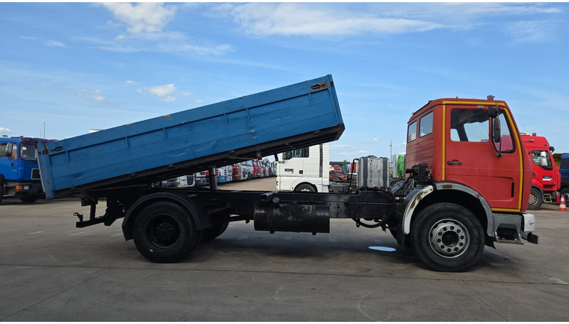 Mercedes-Benz SK 1624 (V8 / LAMES / GRAND PONT / STEEL SUSP. / BIG AXLE) - 덤프트럭 : 사진 4 Mercedes-Benz SK 1624 (V8 / LAMES / GRAND PONT / STEEL SUSP. / BIG AXLE) - 덤프트럭 : 사진 4