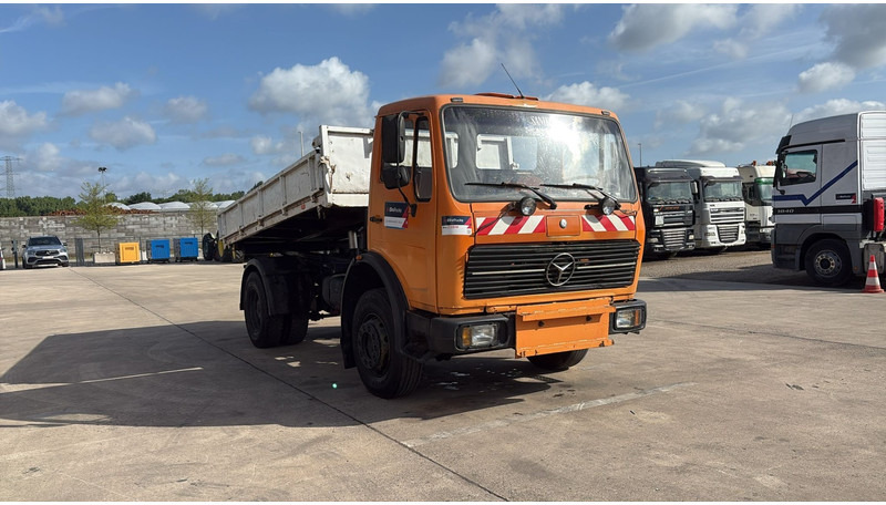 Mercedes-Benz SK 1628 (V8 / LAMES / GRAND PONT / POMPE MANUELLE) - 덤프트럭 : 사진 3 Mercedes-Benz SK 1628 (V8 / LAMES / GRAND PONT / POMPE MANUELLE) - 덤프트럭 : 사진 3