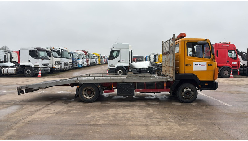 Mercedes-Benz SK 814 (6 CYLINDRES / POMPE MANUELLE / LAMES / DEPANNAGE) - 자동 운반 장치 트럭 : 사진 4 Mercedes-Benz SK 814 (6 CYLINDRES / POMPE MANUELLE / LAMES / DEPANNAGE) - 자동 운반 장치 트럭 : 사진 4