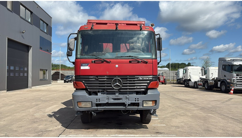 Mercedes-Benz actros 4140 (EPS / 8X6 / LAMES / GRAND PONT / GRAND BENNE / 3 PONTS / TRES BONNE ETAT) - 덤프트럭 : 사진 2 Mercedes-Benz actros 4140 (EPS / 8X6 / LAMES / GRAND PONT / GRAND BENNE / 3 PONTS / TRES BONNE ETAT) - 덤프트럭 : 사진 2