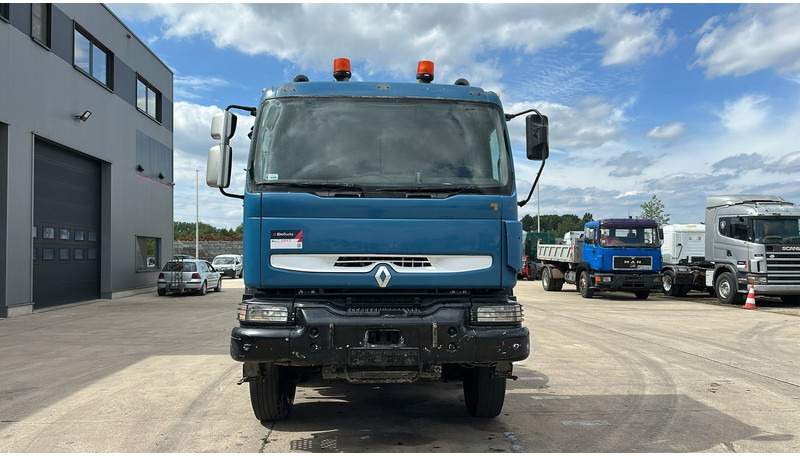 Renault KERAX 420 (8X4 / GRAND PONT / LAMES / BOITE MANUELLE / BONNE ETAT) - 캡 새시 트럭 : 사진 2 Renault KERAX 420 (8X4 / GRAND PONT / LAMES / BOITE MANUELLE / BONNE ETAT) - 캡 새시 트럭 : 사진 2