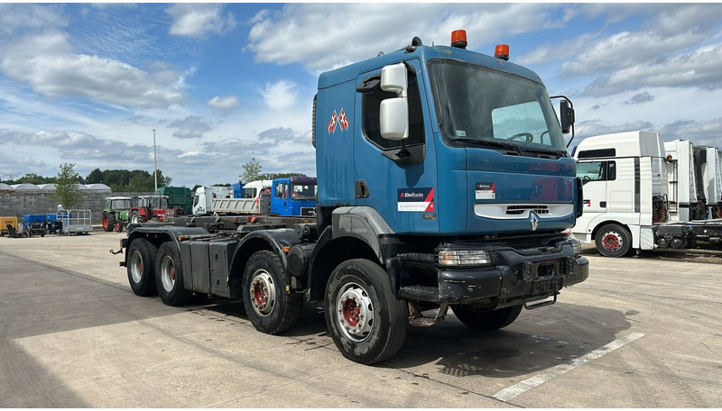 Renault KERAX 420 (8X4 / GRAND PONT / LAMES / BOITE MANUELLE / BONNE ETAT) - 캡 새시 트럭 : 사진 3 Renault KERAX 420 (8X4 / GRAND PONT / LAMES / BOITE MANUELLE / BONNE ETAT) - 캡 새시 트럭 : 사진 3