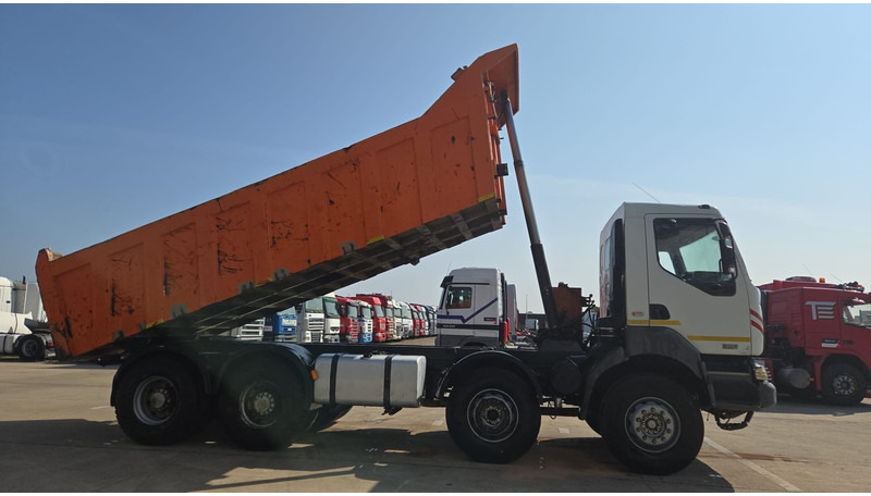 Renault Kerax 370 (PARFAIT ETAT / LAMES / GRAND PONT / BOITE MANUELLE / TRES BON !!) - 덤프트럭 : 사진 4 Renault Kerax 370 (PARFAIT ETAT / LAMES / GRAND PONT / BOITE MANUELLE / TRES BON !!) - 덤프트럭 : 사진 4