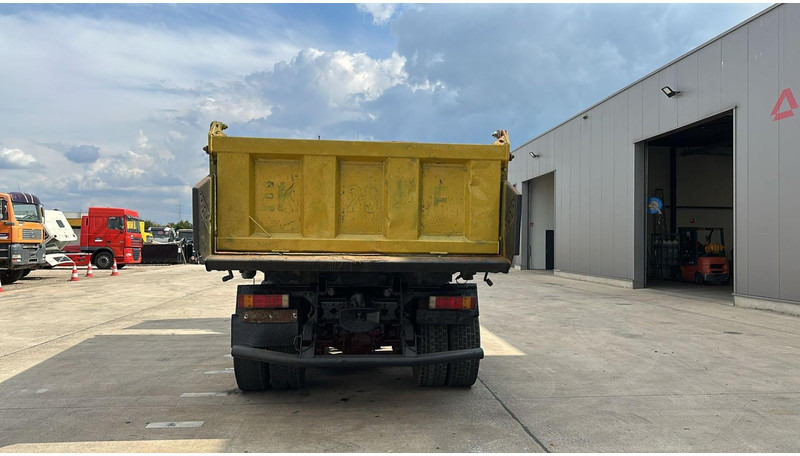 Renault Kerax 385 (POMPE MANUELLE / MANUAL PUMP / 6X4 / LAMES / GRAND PONT) - 덤프트럭 : 사진 5 Renault Kerax 385 (POMPE MANUELLE / MANUAL PUMP / 6X4 / LAMES / GRAND PONT) - 덤프트럭 : 사진 5