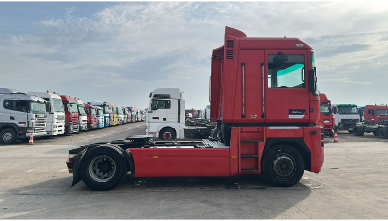 Renault MAGNUM 460 (BOITE MANUELLE / MANUAL GEARBOX) - 트랙터 유닛 : 사진 4 Renault MAGNUM 460 (BOITE MANUELLE / MANUAL GEARBOX) - 트랙터 유닛 : 사진 4