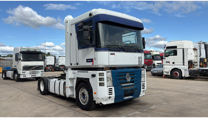Renault Magnum 440 (BOITE MANUELLE / MANUAL GEARBOX) - 트랙터 유닛 : 사진 2 Renault Magnum 440 (BOITE MANUELLE / MANUAL GEARBOX) - 트랙터 유닛 : 사진 2