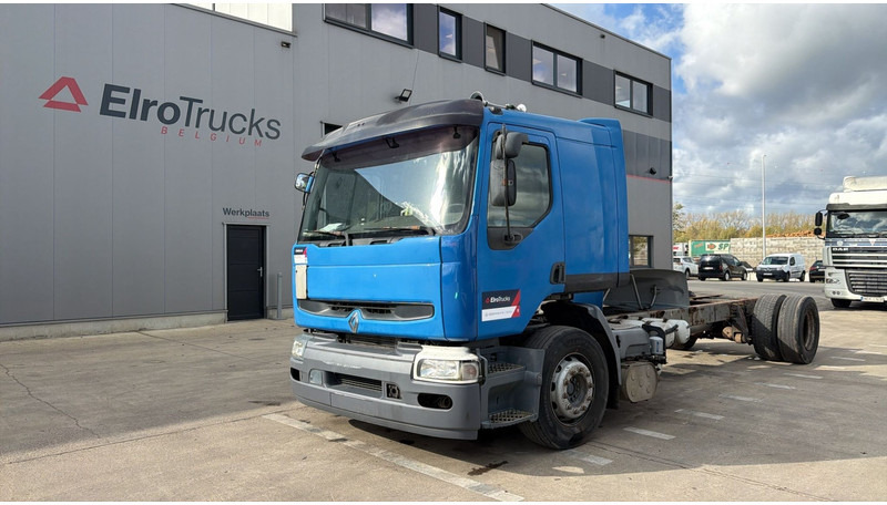 Renault Premium 320 (BOITE MANUELLE / MANUAL GEARBOX) - 캡 새시 트럭 : 사진 1 Renault Premium 320 (BOITE MANUELLE / MANUAL GEARBOX) - 캡 새시 트럭 : 사진 1