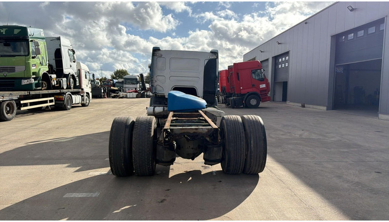 Renault Premium 320 (BOITE MANUELLE / MANUAL GEARBOX) - 캡 새시 트럭 : 사진 5 Renault Premium 320 (BOITE MANUELLE / MANUAL GEARBOX) - 캡 새시 트럭 : 사진 5