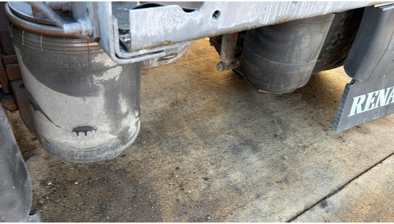 트랙터 유닛 Renault Premium 450 (MANUAL GEARBOX / BOITE MANUELLE) : 사진 10