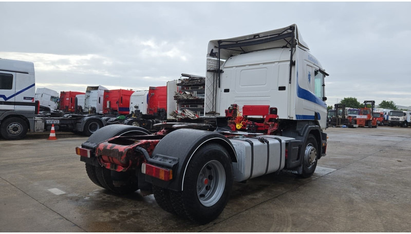Scania P124 - 360 (POMPE MANUELLE / BOITE MANUELLE / MANUAL PUMP / MANUAL GEARBOX) - 트랙터 유닛 : 사진 5 Scania P124 - 360 (POMPE MANUELLE / BOITE MANUELLE / MANUAL PUMP / MANUAL GEARBOX) - 트랙터 유닛 : 사진 5