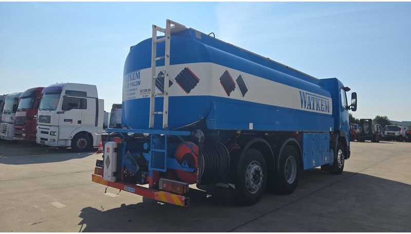 Volvo FH 12.380 (20.100 LITERS / PARFAIT ETAT / TOP CONDITION !!! / 6X2 / BOITE MANUELLE) - 유조트럭 : 사진 5 Volvo FH 12.380 (20.100 LITERS / PARFAIT ETAT / TOP CONDITION !!! / 6X2 / BOITE MANUELLE) - 유조트럭 : 사진 5