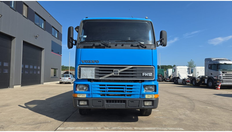 Volvo FH 12.380 (20.100 LITERS / PARFAIT ETAT / TOP CONDITION !!! / 6X2 / BOITE MANUELLE) - 유조트럭 : 사진 2 Volvo FH 12.380 (20.100 LITERS / PARFAIT ETAT / TOP CONDITION !!! / 6X2 / BOITE MANUELLE) - 유조트럭 : 사진 2