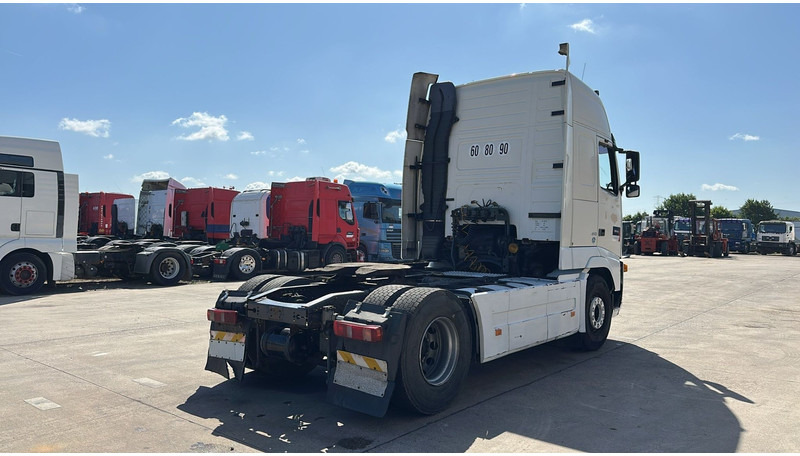 Volvo FH 460 (MANUAL GEARBOX / BOITE MANUELLE) - 트랙터 유닛 : 사진 5 Volvo FH 460 (MANUAL GEARBOX / BOITE MANUELLE) - 트랙터 유닛 : 사진 5