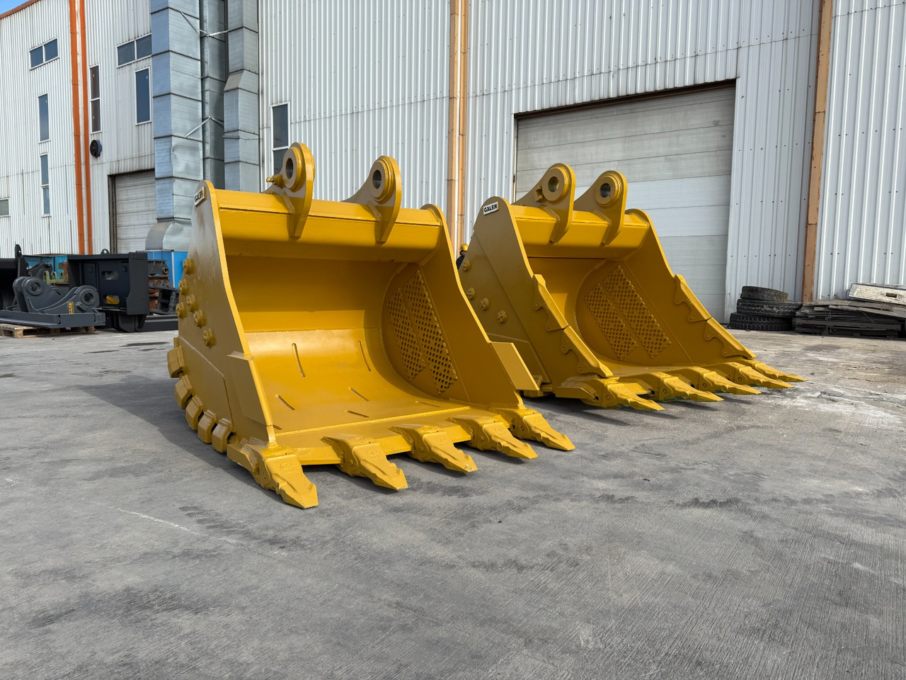 CAT 349 Armored Heavy Duty Bucket - 굴삭기 버킷 크롤러 굴삭기 용 : 사진 4 CAT 349 Armored Heavy Duty Bucket - 굴삭기 버킷 크롤러 굴삭기 용 : 사진 4