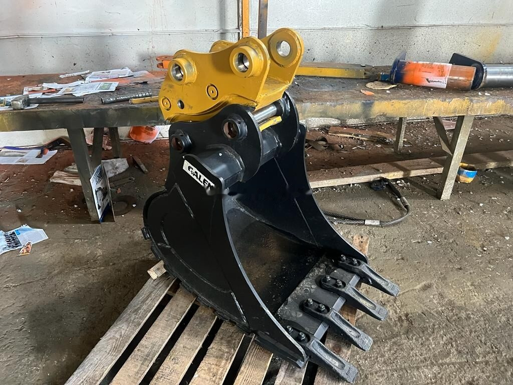 Caterpillar 305 Digging Bucket - 굴삭기 버킷 : 사진 5 Caterpillar 305 Digging Bucket - 굴삭기 버킷 : 사진 5