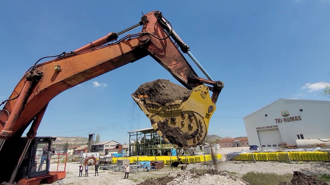 Komatsu PC1250 Extreme Heavy Duty Bucket - 굴삭기 버킷 : 사진 4 Komatsu PC1250 Extreme Heavy Duty Bucket - 굴삭기 버킷 : 사진 4