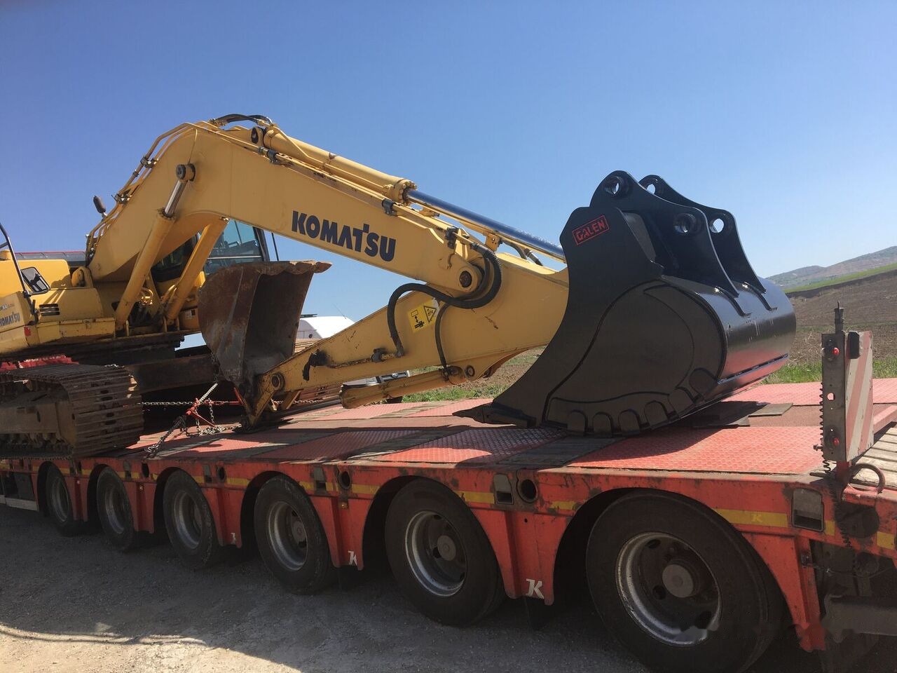 Komatsu PC350 Rock Bucket - 굴삭기 버킷 : 사진 2 Komatsu PC350 Rock Bucket - 굴삭기 버킷 : 사진 2