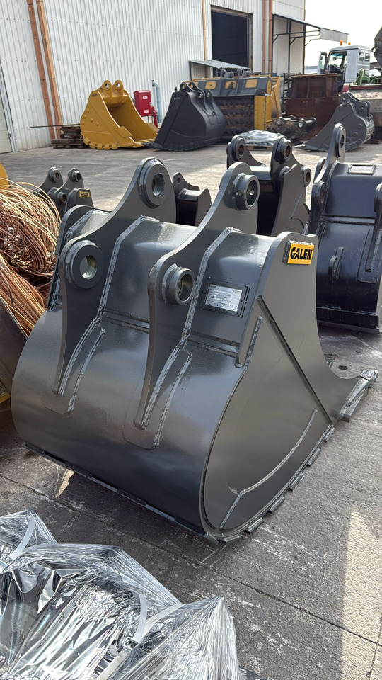 Sunward SWE215 General Purpose Bucket - 굴삭기 버킷 : 사진 2 Sunward SWE215 General Purpose Bucket - 굴삭기 버킷 : 사진 2