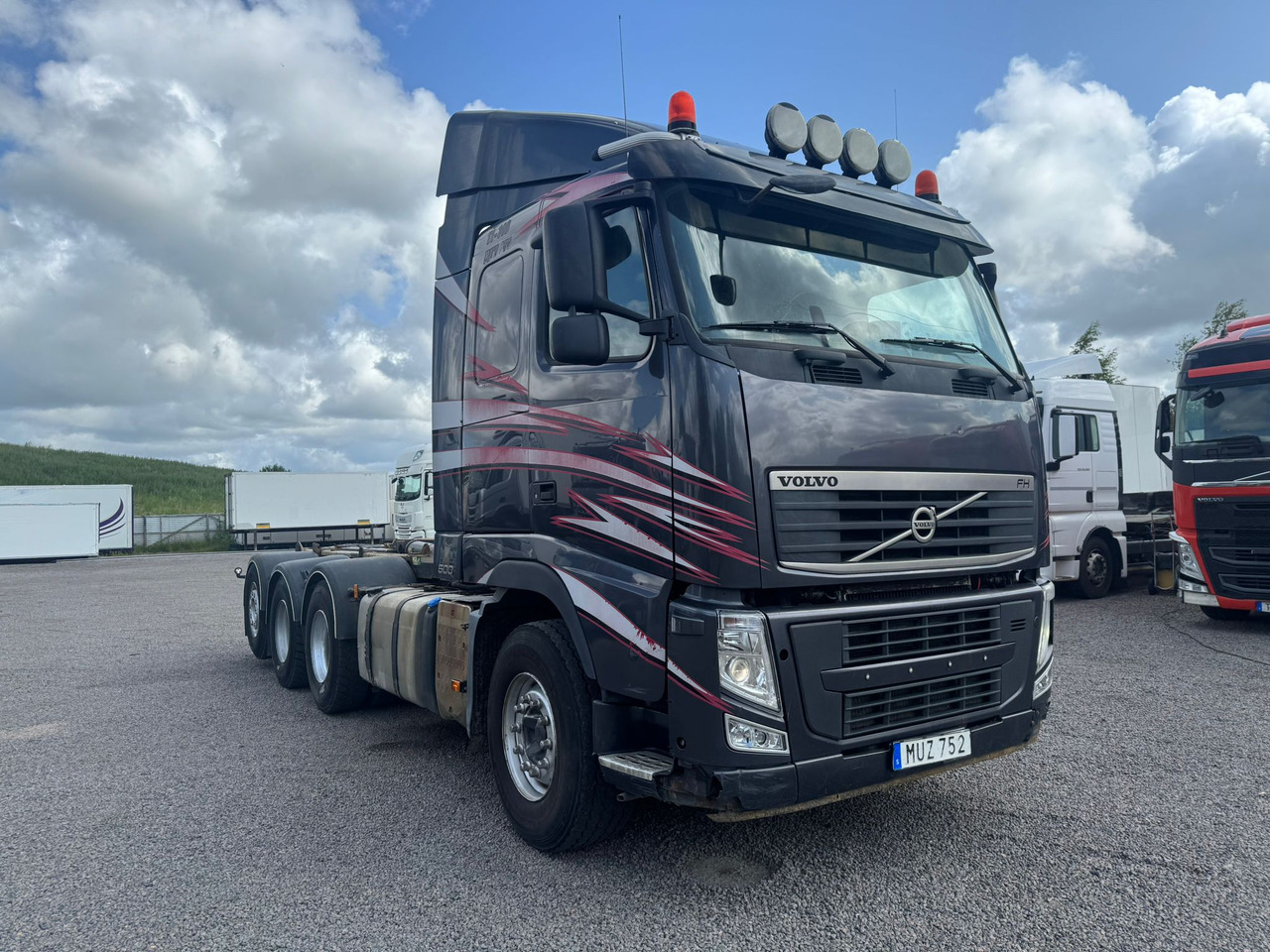 Volvo FH540 - 후크 리프트 트럭 : 사진 2 Volvo FH540 - 후크 리프트 트럭 : 사진 2