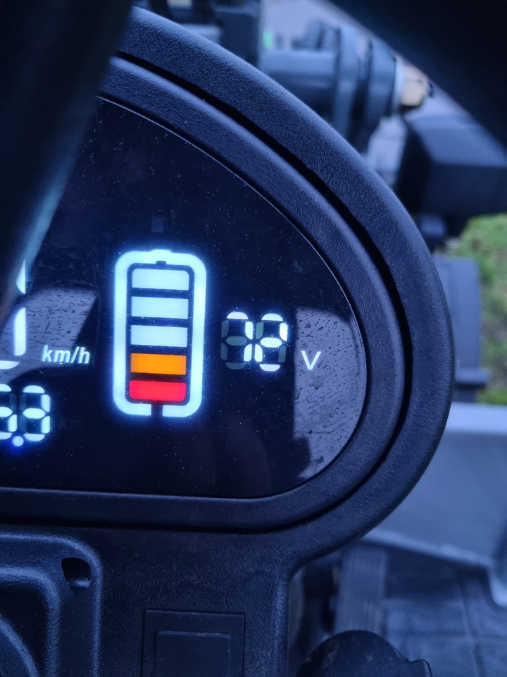 WCM L2110e E-Power - 휠 로더 : 사진 4 WCM L2110e E-Power - 휠 로더 : 사진 4