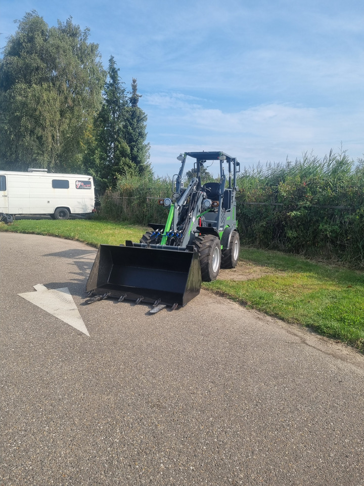 WCM L2312 - 휠 로더 : 사진 1 WCM L2312 - 휠 로더 : 사진 1