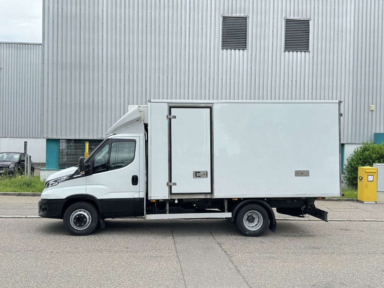 Iveco Daily 72-180 Tiefkühl TK V-500 -32°/+32° Air-Pro - 냉동 밴 : 사진 4 Iveco Daily 72-180 Tiefkühl TK V-500 -32°/+32° Air-Pro - 냉동 밴 : 사진 4